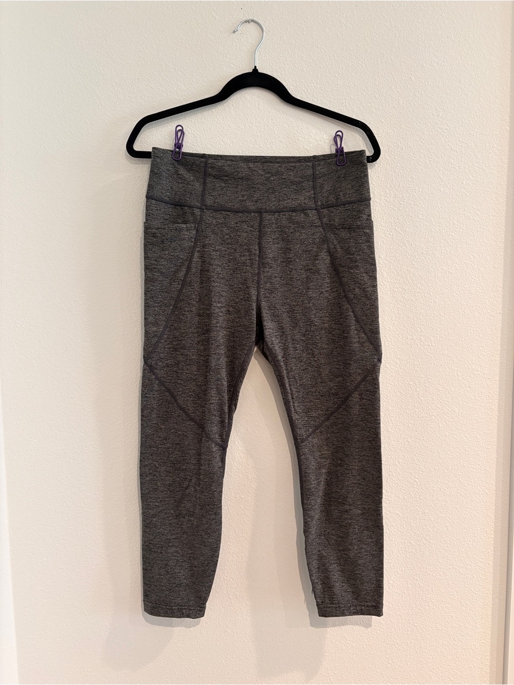JoyLab Charcoal Heather Capri Workout Leggings